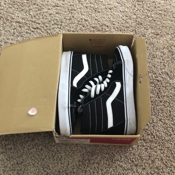 Black and White Hightop Vans - Picture 3 of 4